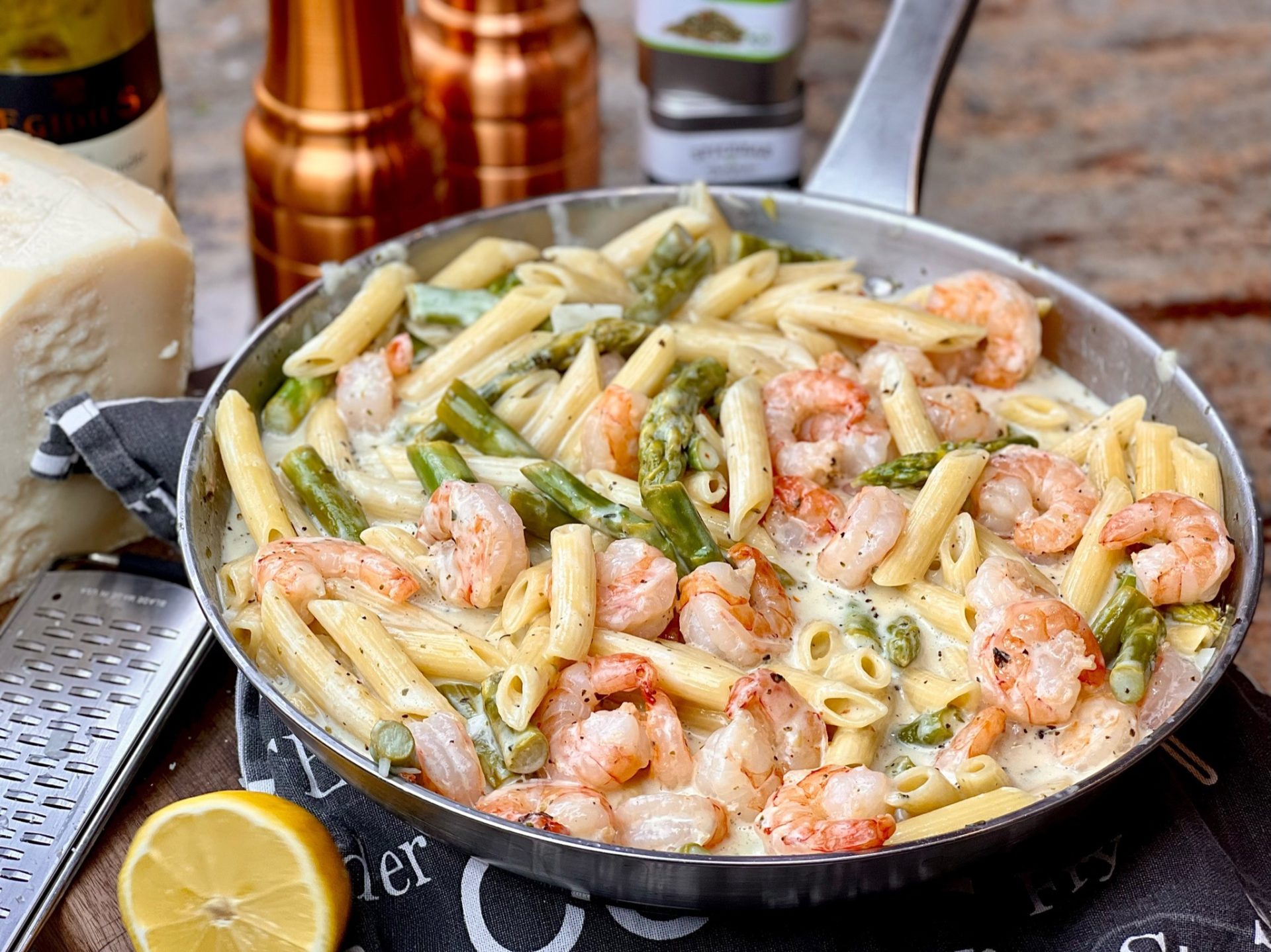 Pasta mit grünem Spargel und Garnelen - Unger´s Kitchen