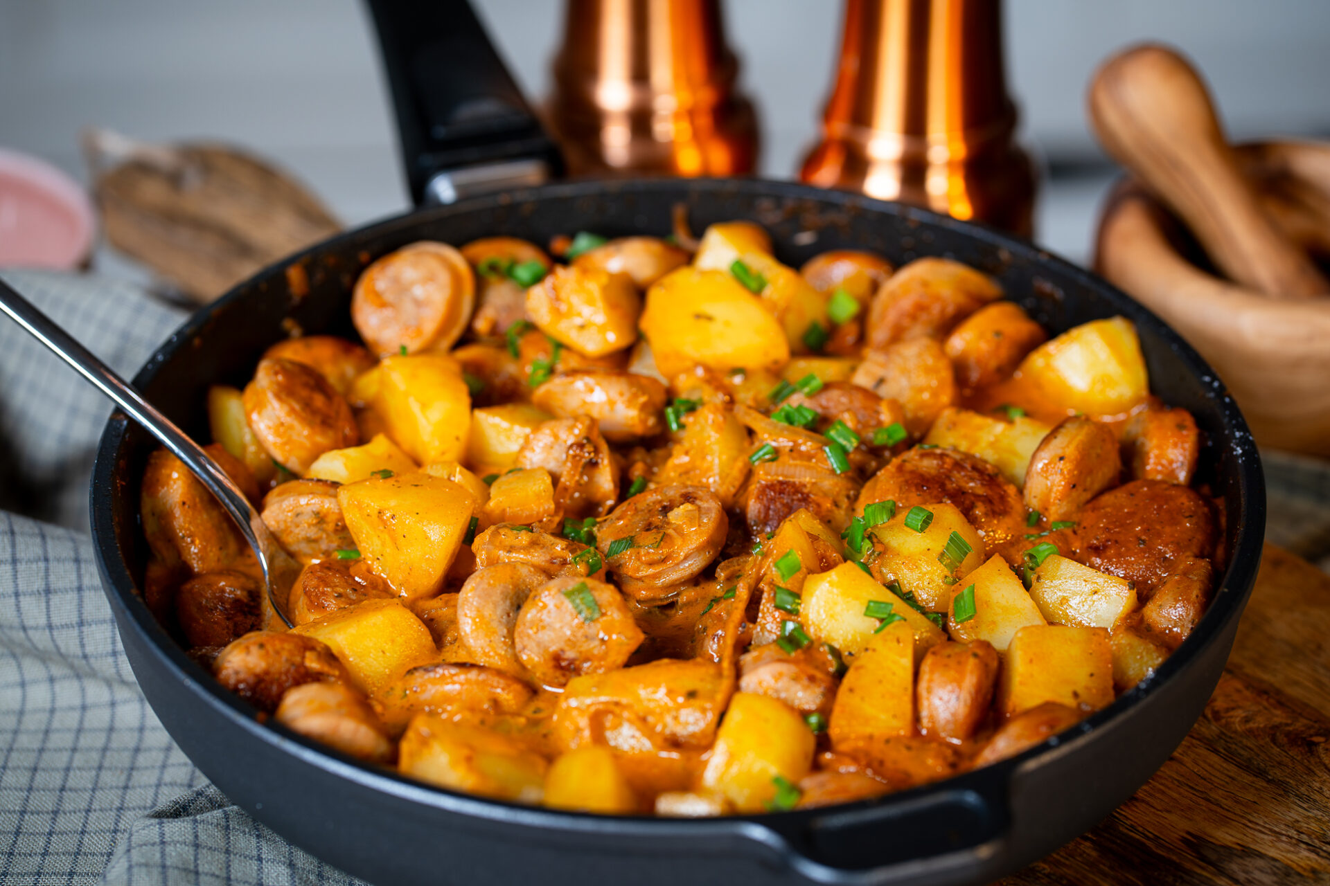 Bratwurst-Kartoffel-Gulasch - Unger´s Kitchen